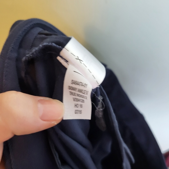 NWT Gap Skinny Ankle Navy Velvet Trim Split Ankle Pants - Picture 14 of 14